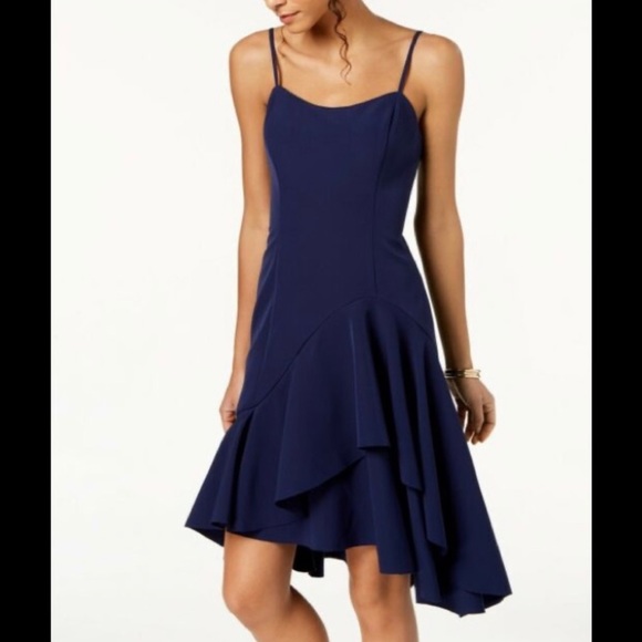Vince Camuto Navy Tiered Ruffle Cocktail Dress Women’s Size 8 - Picture 2 of 6